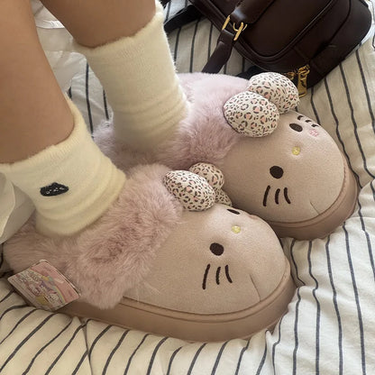 Hello Kitty Slippers™